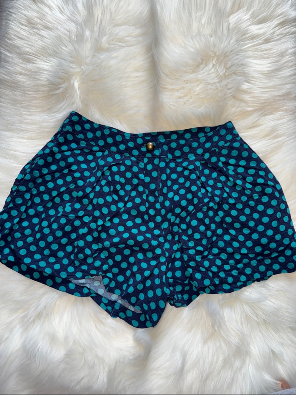 LOVE FIRE SHORTS